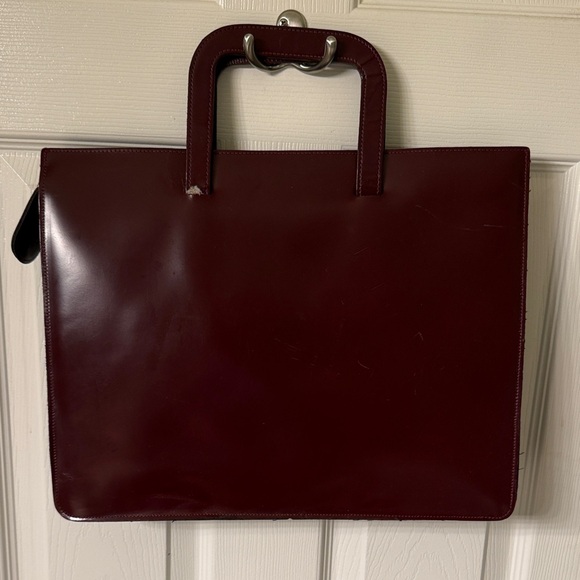 Etienne Aigner Burgundy Leather Laptop Bag - Picture 2 of 6